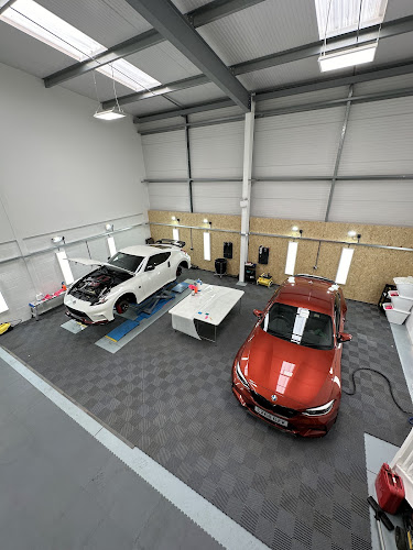 E Reynolds Fencing