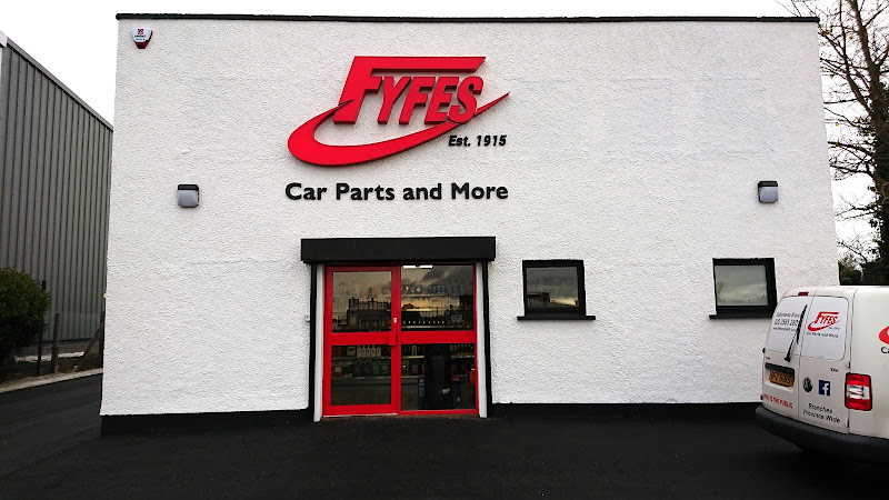 E Reynolds Fencing